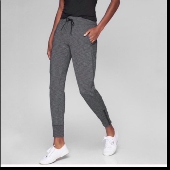 Athleta Metro Street Jogger Leggings Pants Gray Sz S Athleisure Gym Workout - Picture 1 of 14